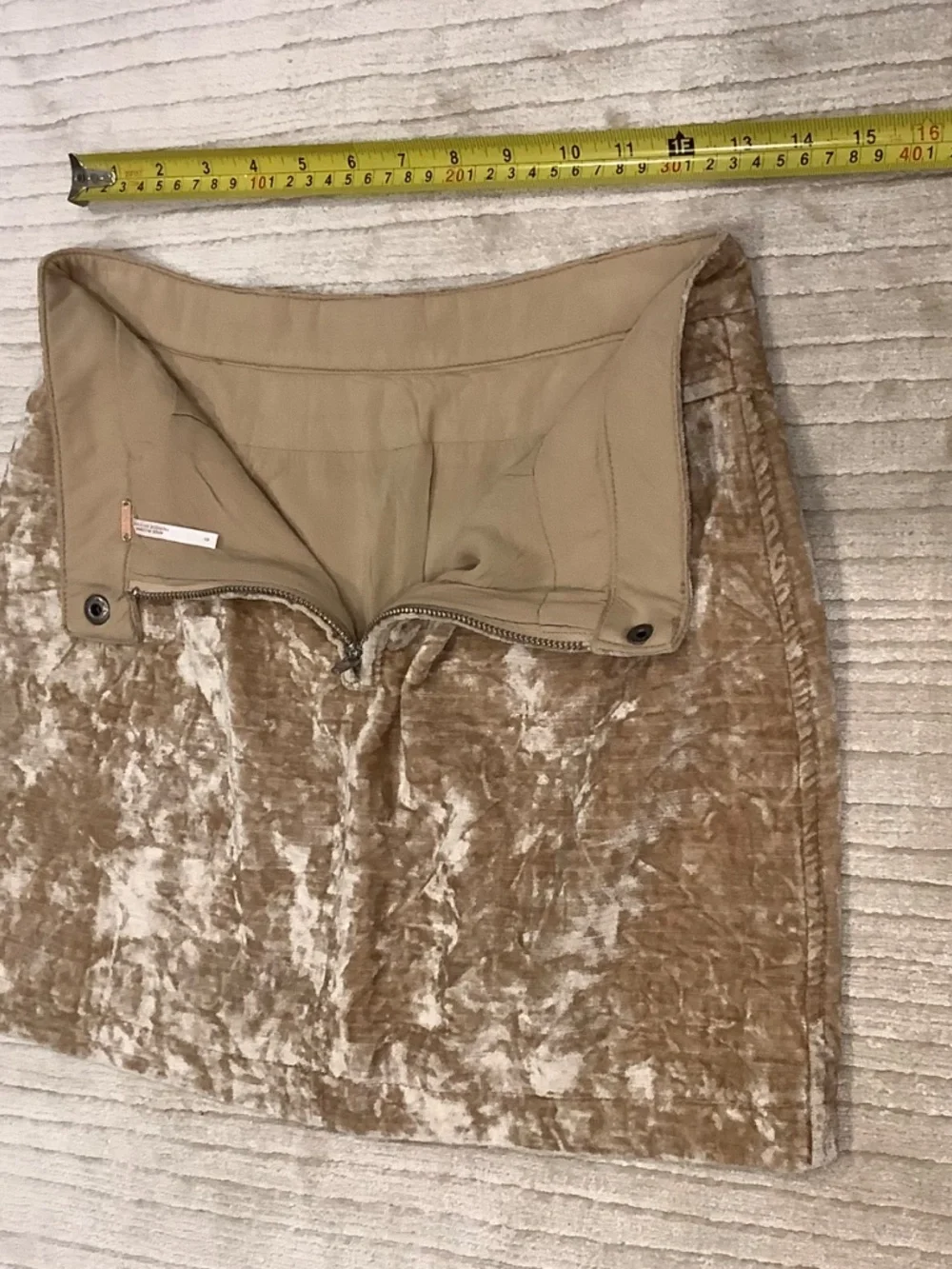 Free People Women’s Beige Velvet Mini Skirt, Solid, Zip Closure, Pockets, 0